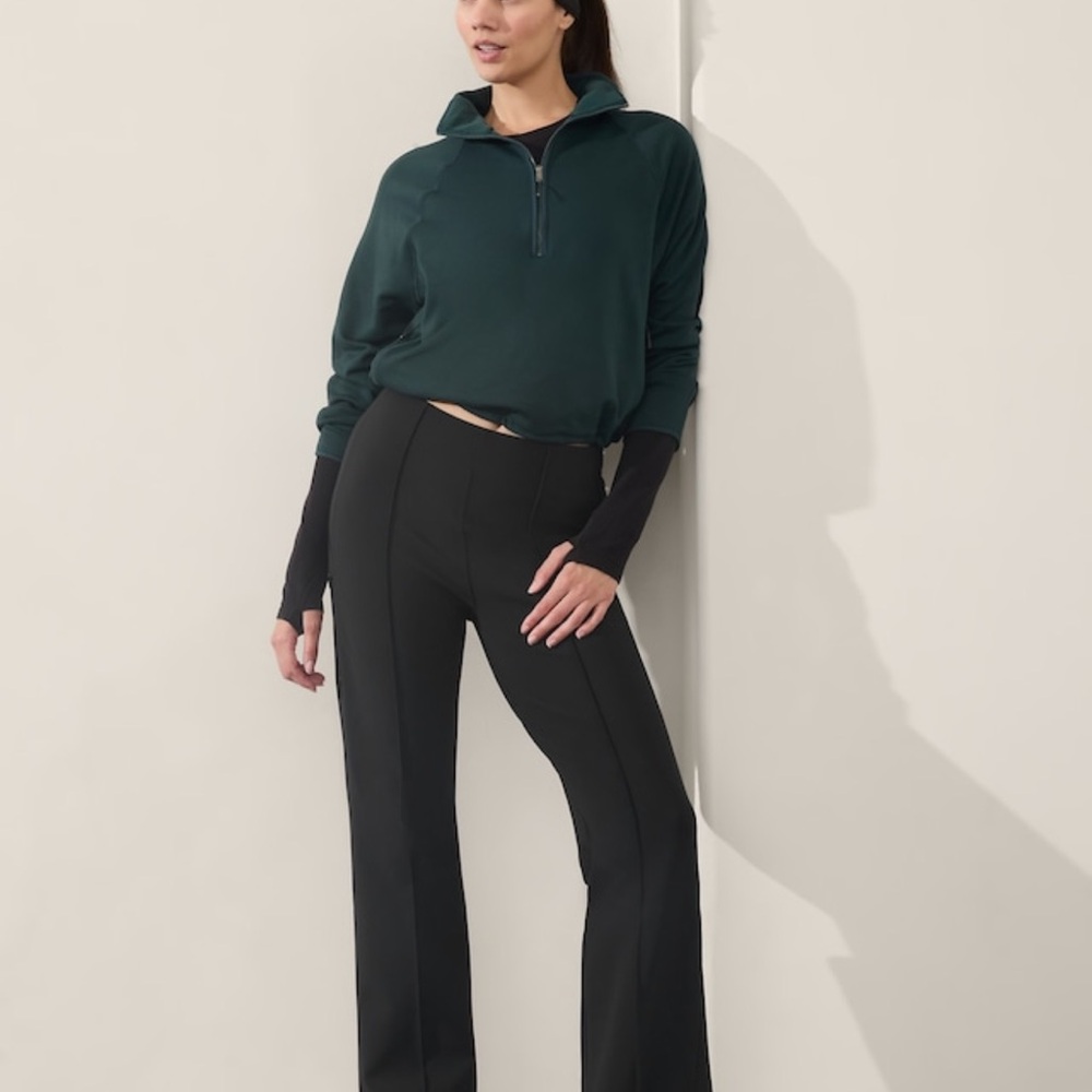 Athleta glacier bootcut pant. Size 8